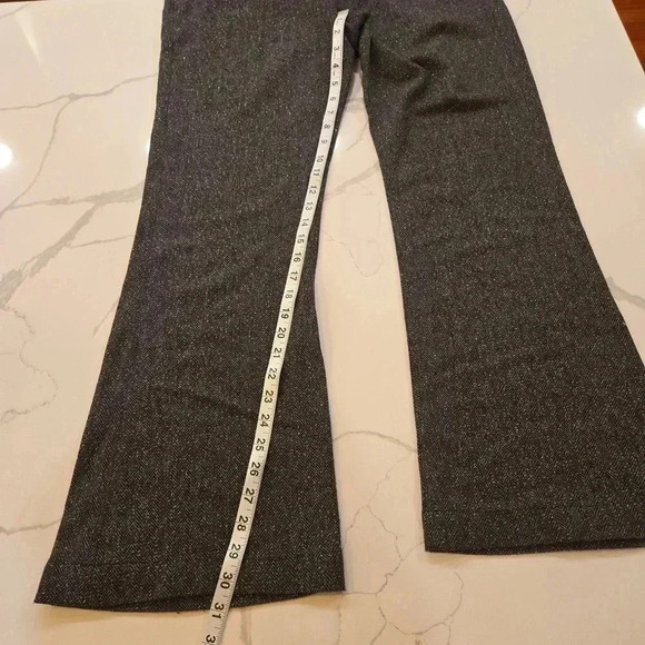 7 For All Mankind Womens Wool Low Rise Flare Trouser Pants Gray Size 30 - Picture 11 of 14